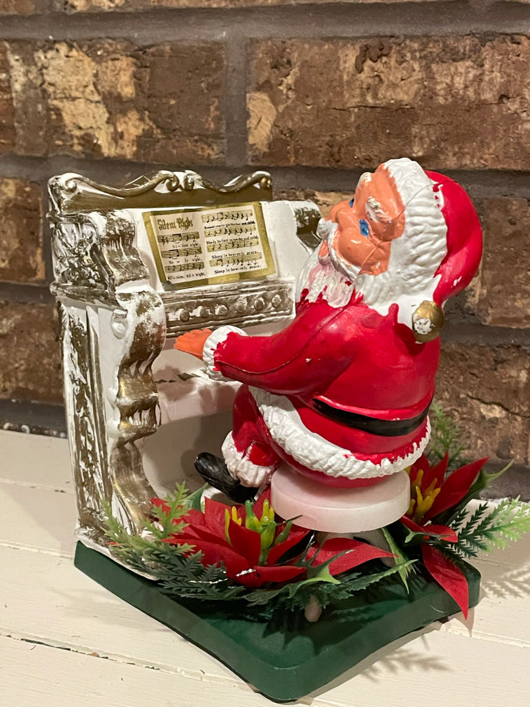 Rescuers Bernard & Bianca