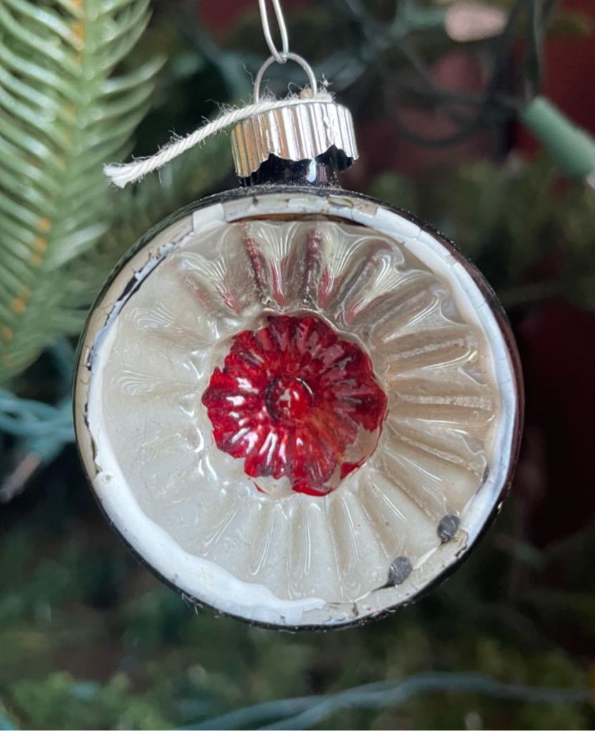 Polish - Round - Reflector - Reflector (Round) ornament collectible - Main Image 1