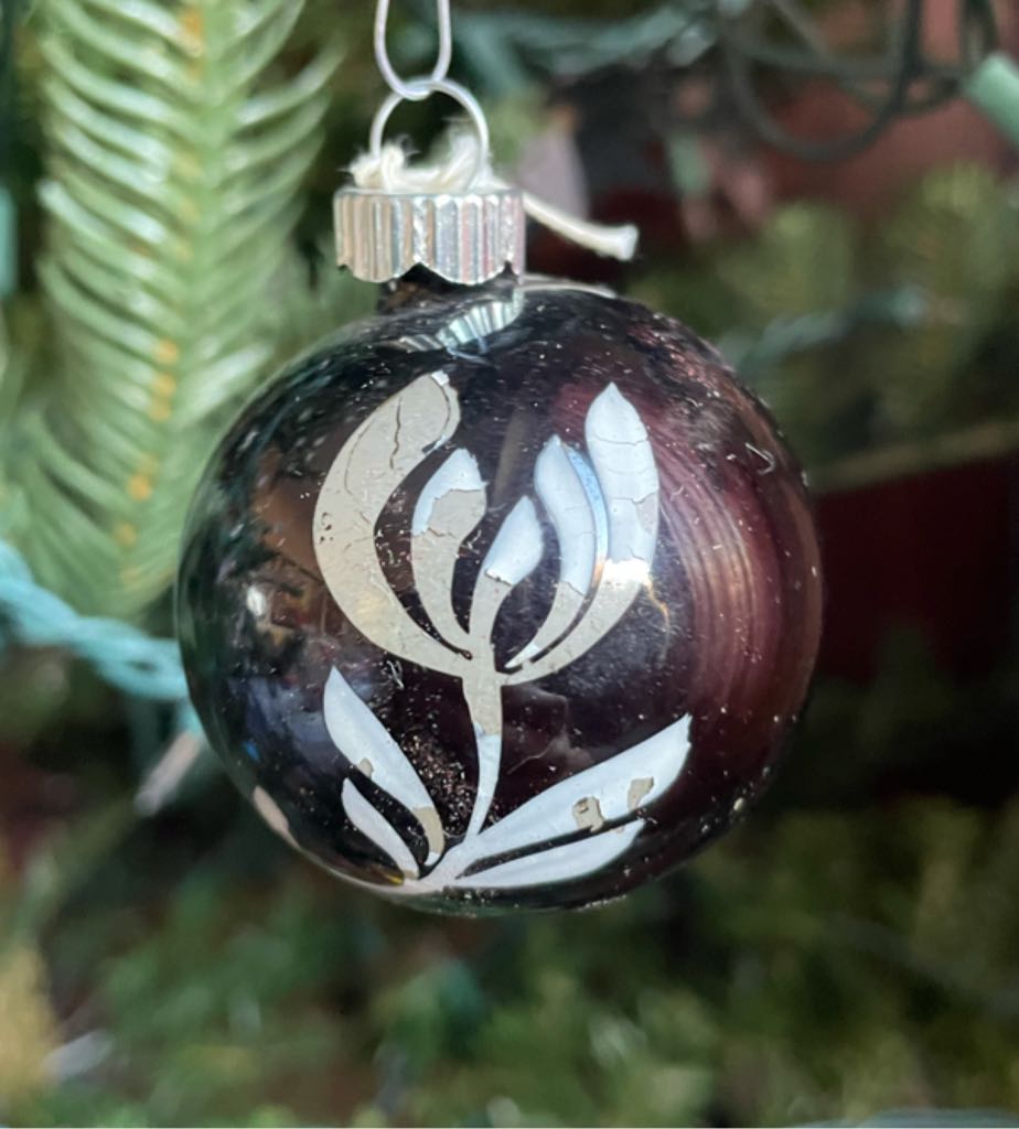 Polish - Round - Reflector - Reflector (Round) ornament collectible - Main Image 2