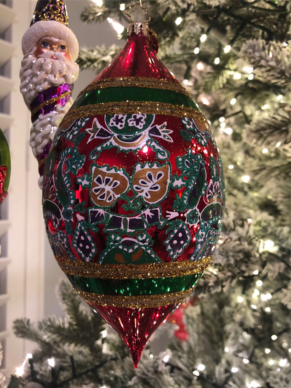 Italy - (Set 1) - Angle - Playing Violin