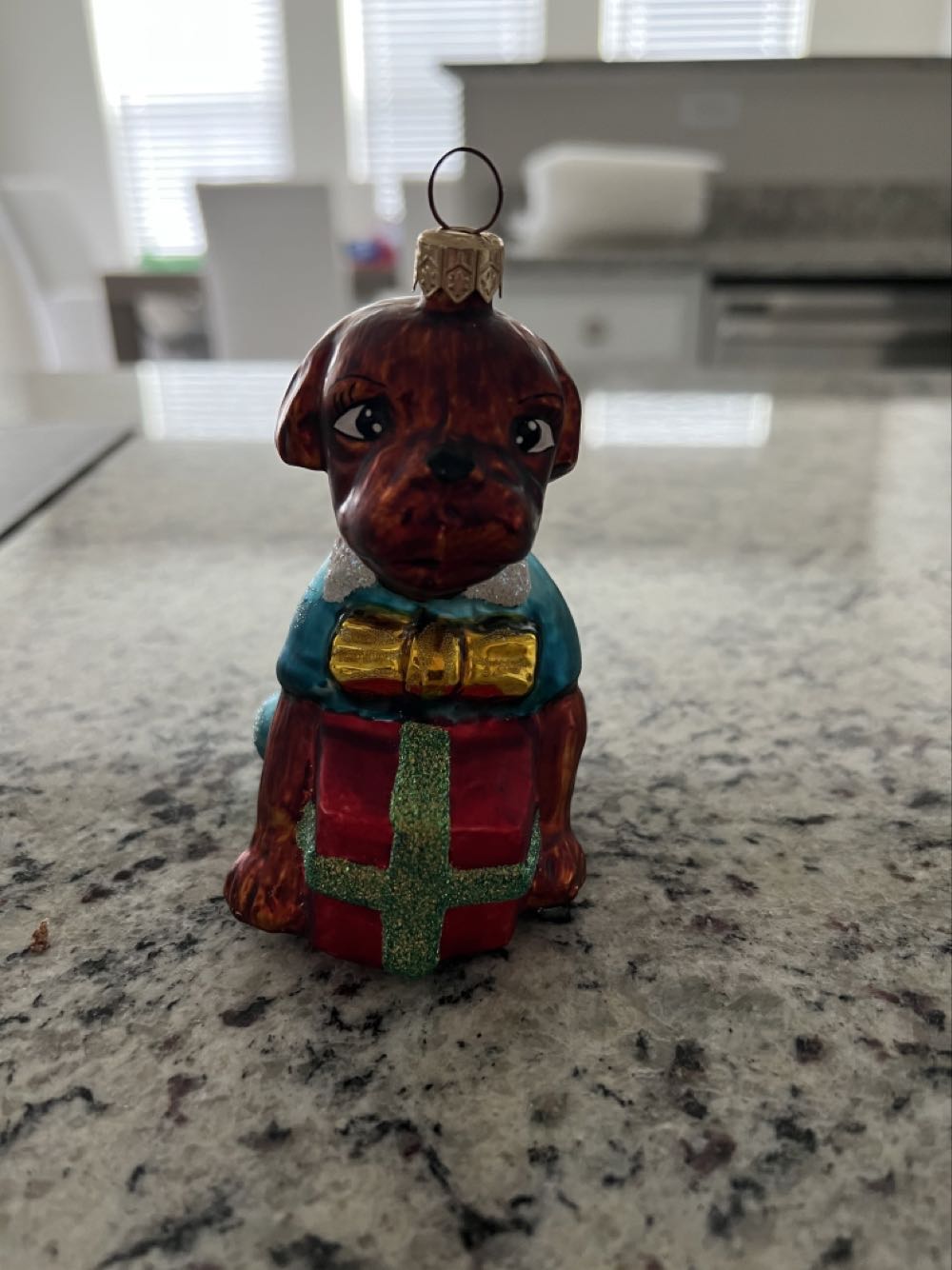 C.S. Columbia - (Set 3) - Shepherd - Kneeling With Lamb