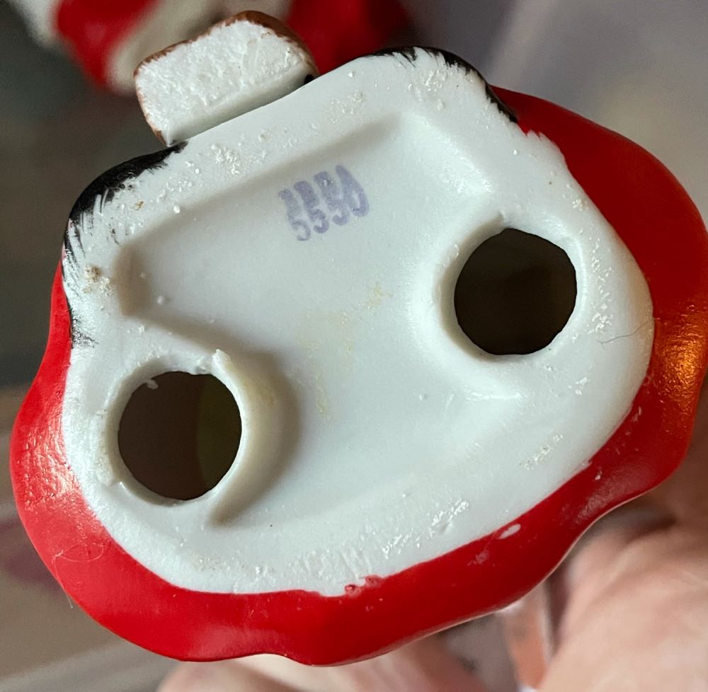 HOMCO - Choir Boy - With Lectern - #5550 - Choir (Music) ornament collectible - Main Image 3