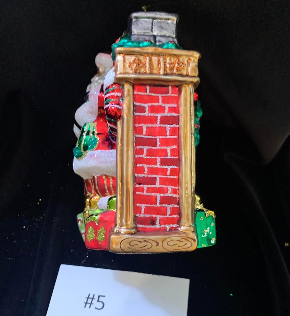 Toasty Traditions - 1018319 (Santa) ornament collectible - Main Image 3