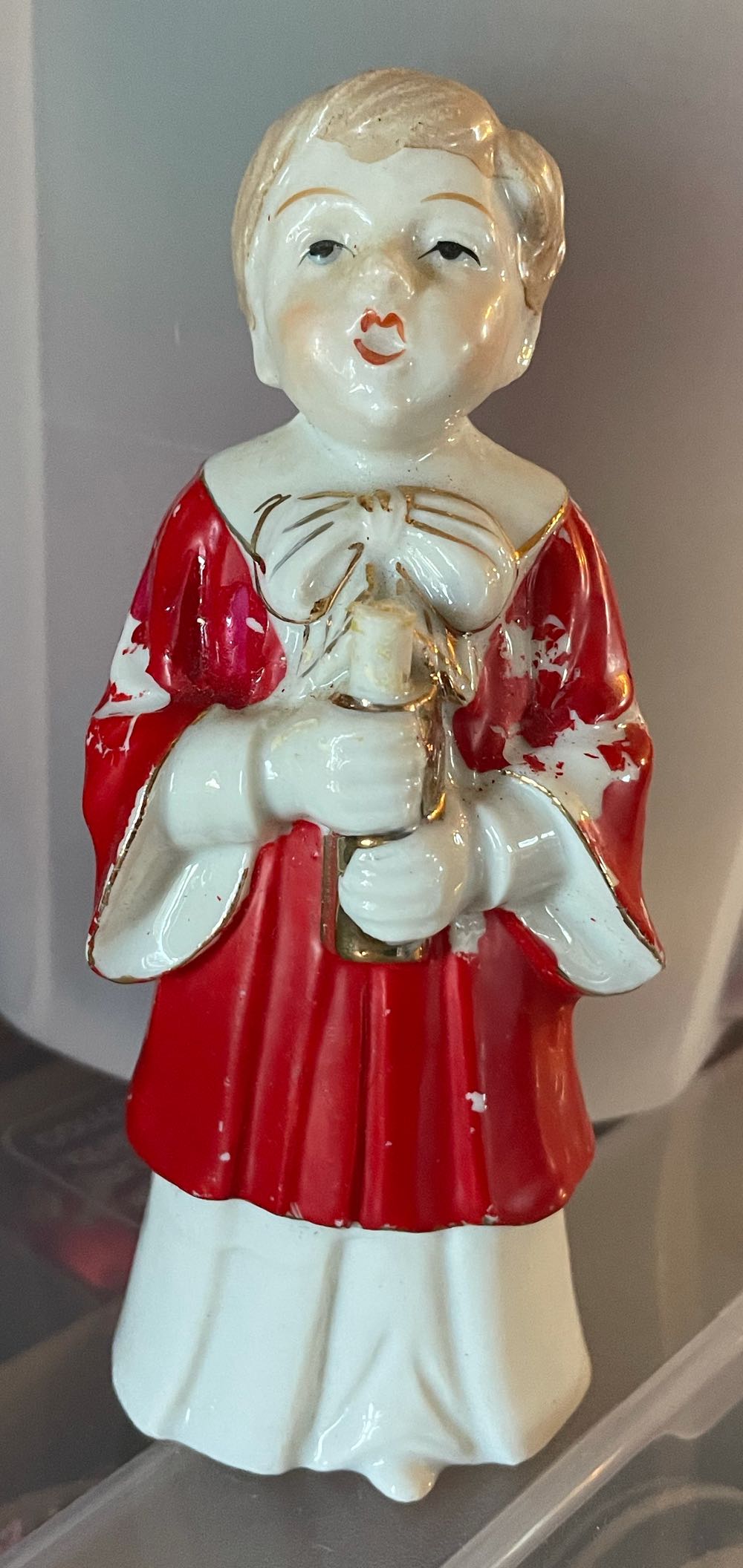 Valentine - Boy Giving Girl A Heart