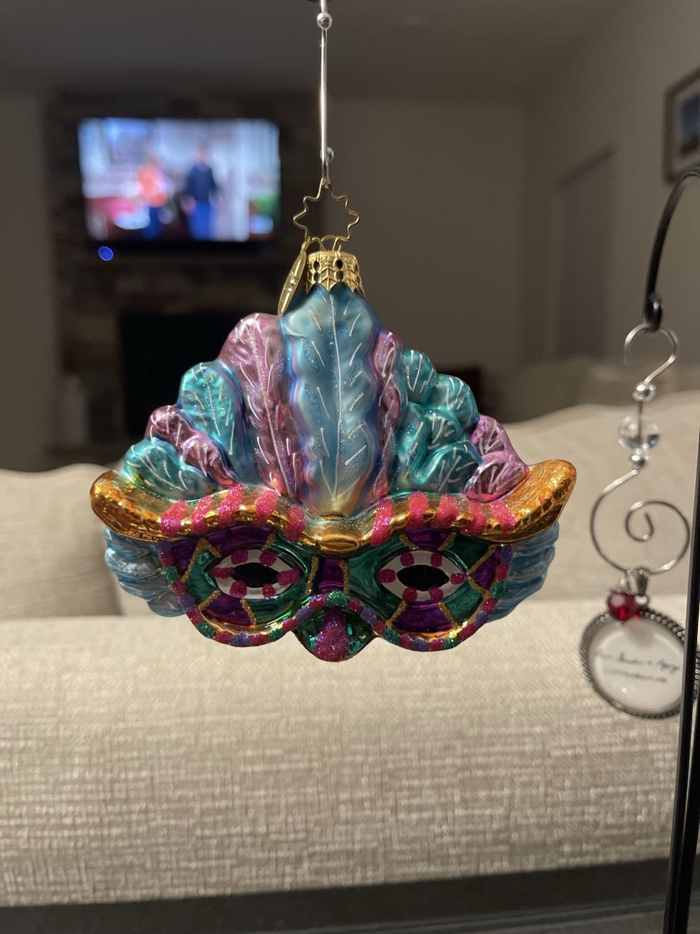 Mask Mystique - 01-0683-0 (Mardi Gras) ornament collectible - Main Image 3