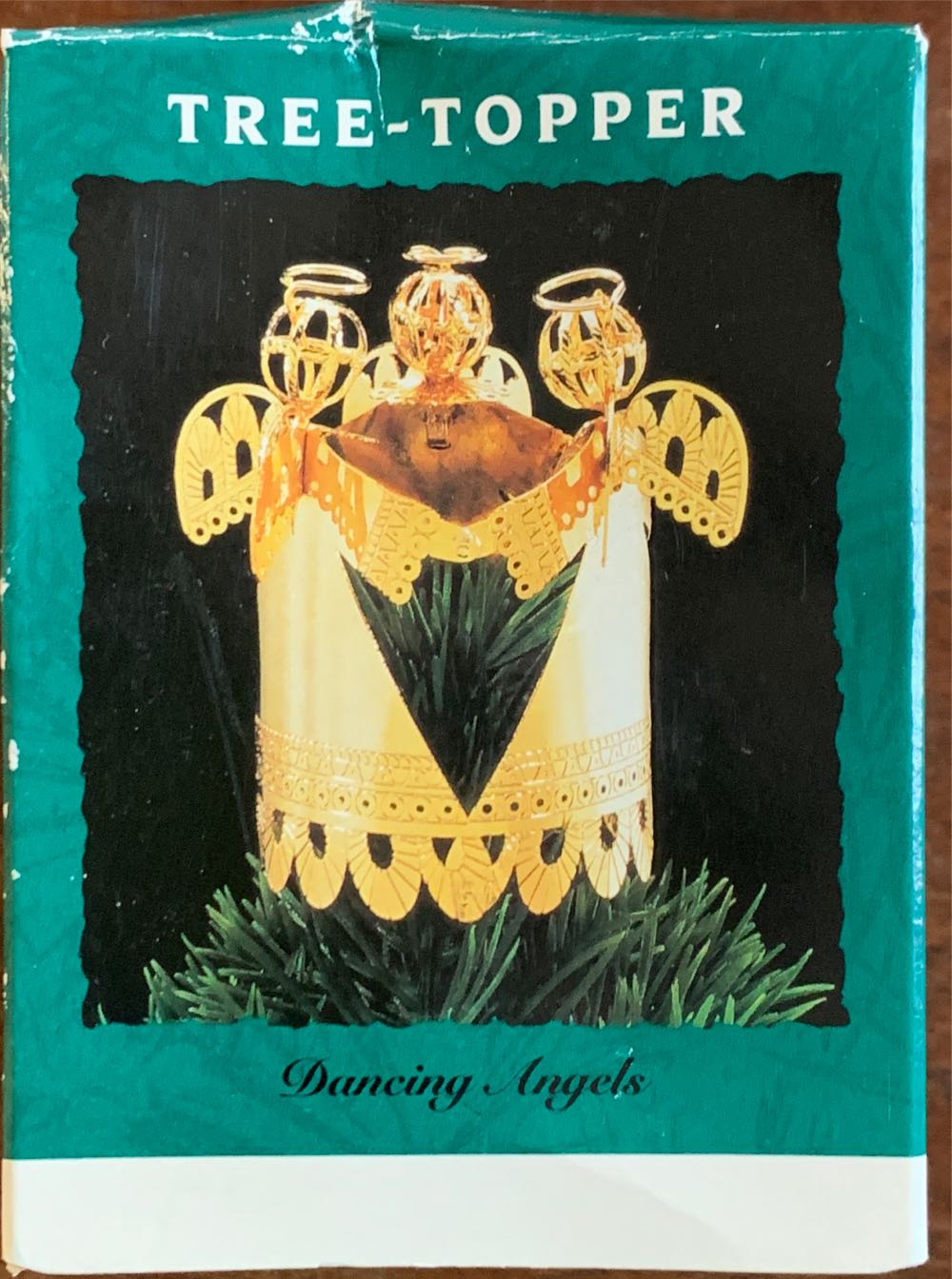 Faux-Berge - Round - Red, White, Gold