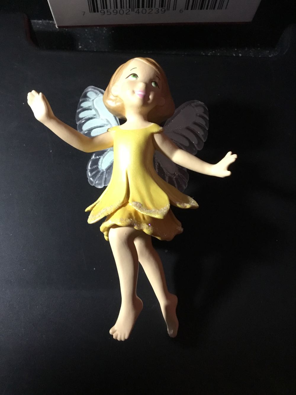 Daffodil Fairy - Fairy Messengers ornament collectible - Main Image 3