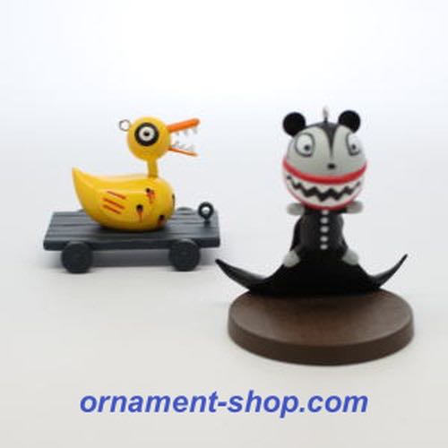 Trick Or Treat Studios Ghost Holiday Horrors Ornament | Nameless Ghoul