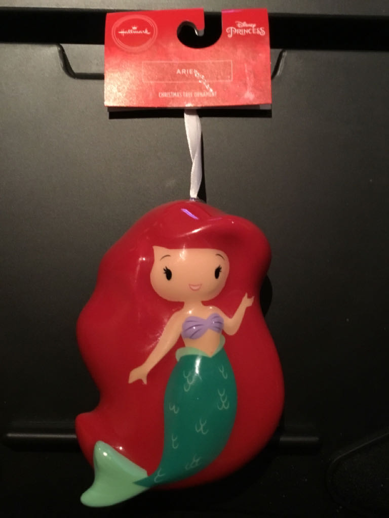 Christmas Card - Tree, Coach, House - R-675