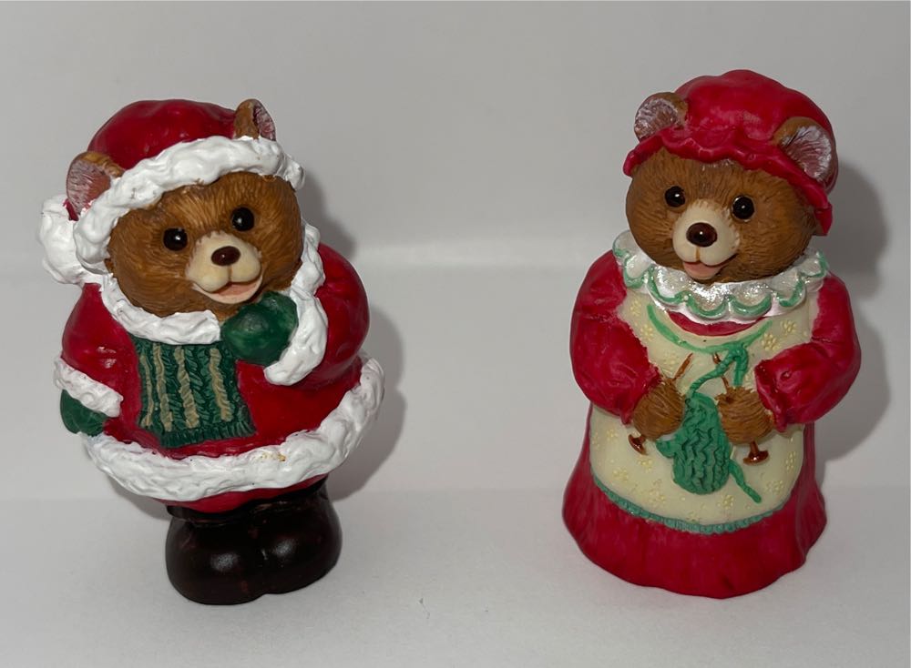 Merry Miniatures Mr And Mrs Claus - Merry Miniatures (Santa, Mrs Claus, Bear) ornament collectible [Barcode 015012307993] - Main Image 3