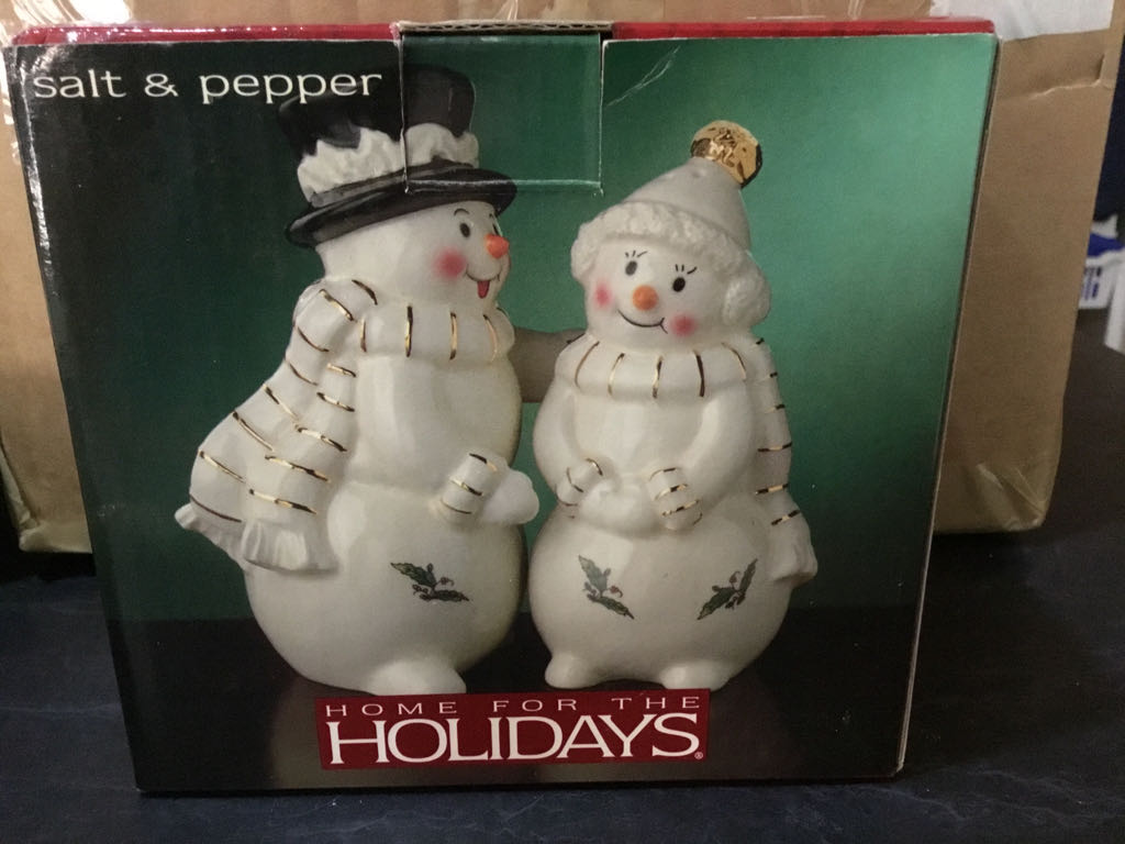 Home For The Holidays  ornament collectible - Main Image 2