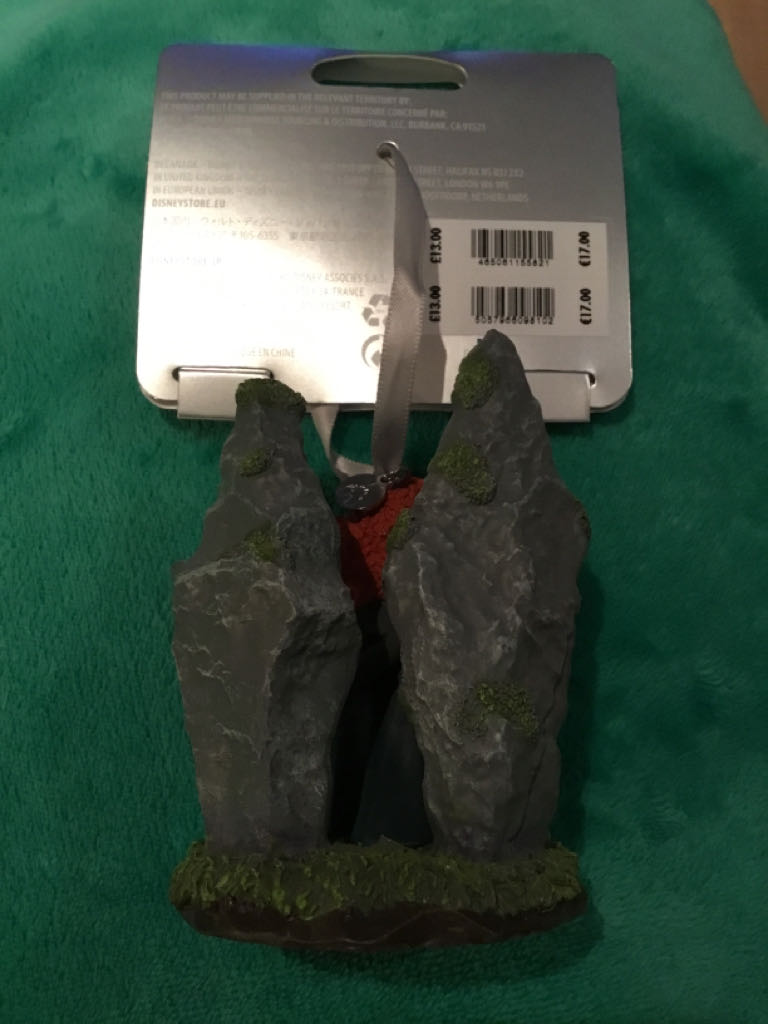 Merida - Disney/Pixar Brave (Movies) ornament collectible [Barcode 465061155821] - Main Image 2