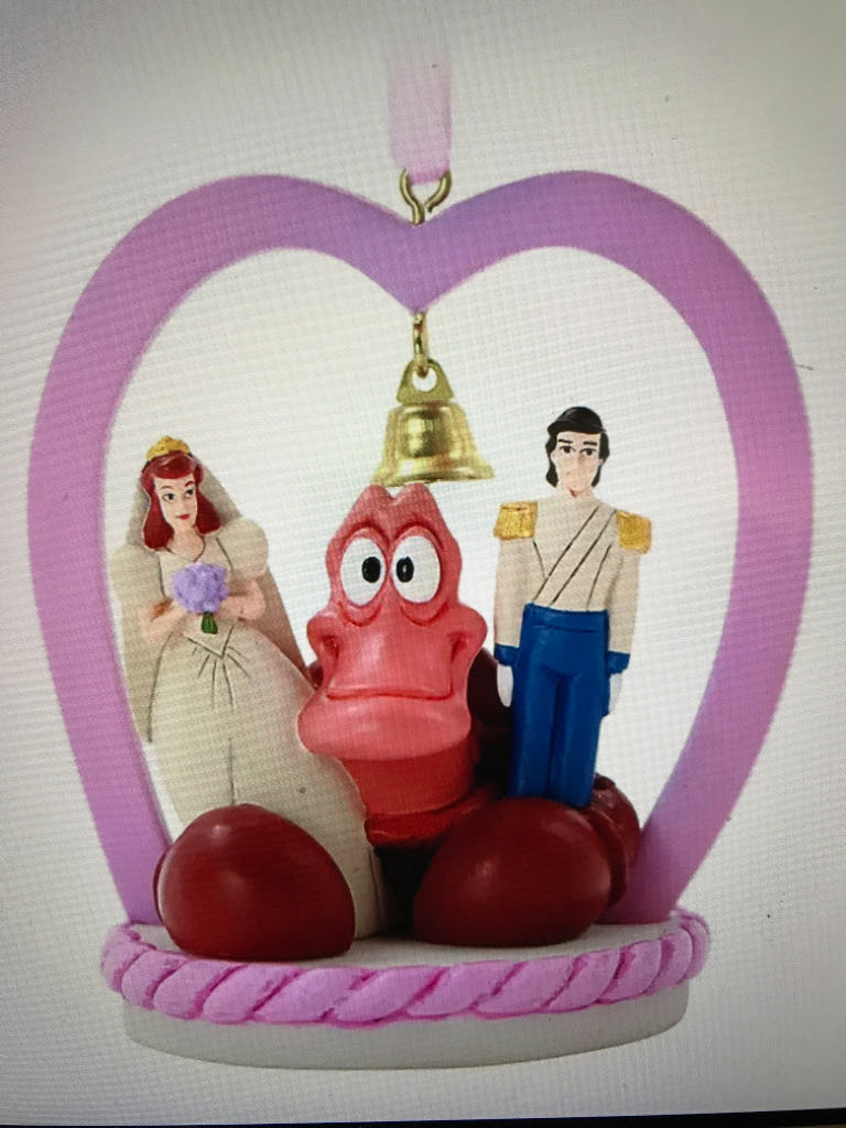 Santa With Cardinal 2017 Heritage Collection