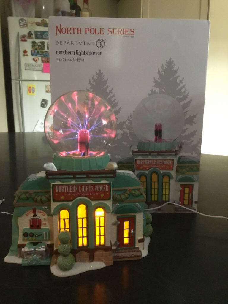 Northern Lights Power - North pole series ornament collectible [Barcode 720322300694] - Main Image 2