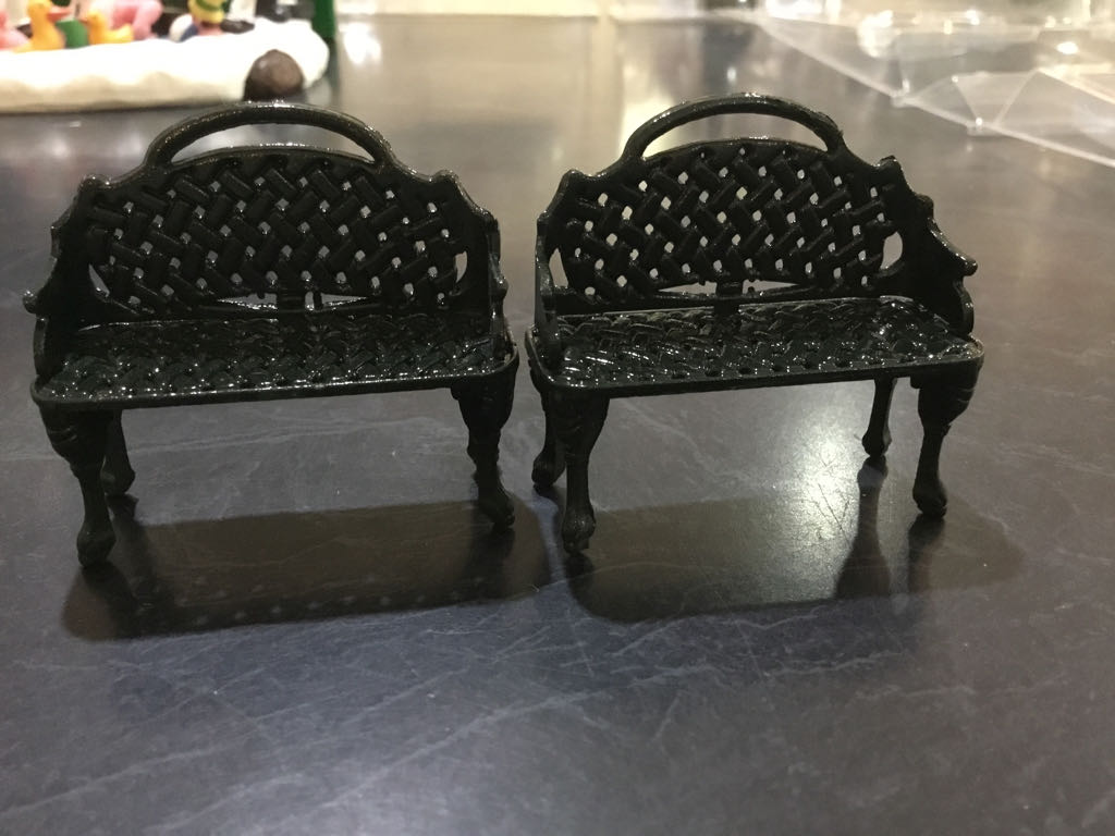 Patio Bench - Lemax General Products (Village Accessories) ornament collectible [Barcode 728162348975] - Main Image 2