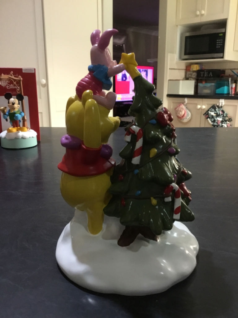 Winnie The Pooh And Piglet Table Ornament - Disney Winnie The Pooh ornament collectible [Barcode 9314783783625] - Main Image 2