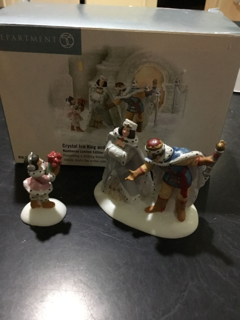 Crystal Ice King And Queen - Christmas In The City ornament collectible [Barcode 734409191679] - Main Image 2