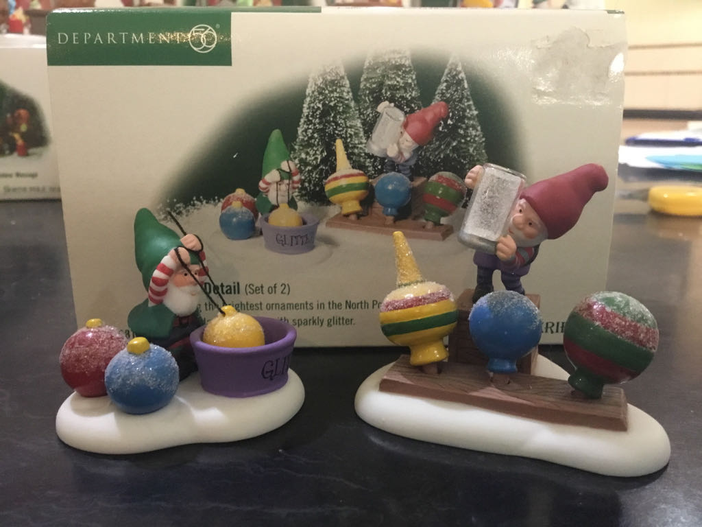 Glitter Detail - North pole series ornament collectible [Barcode 734409194557] - Main Image 2