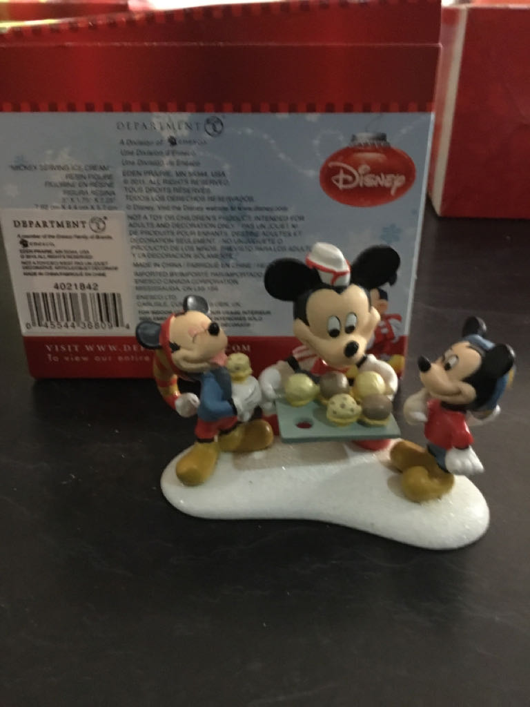 Mickey Serving Ice Cream - Mickey’s Merry Christmas Village (Disney) ornament collectible [Barcode 045544368094] - Main Image 2