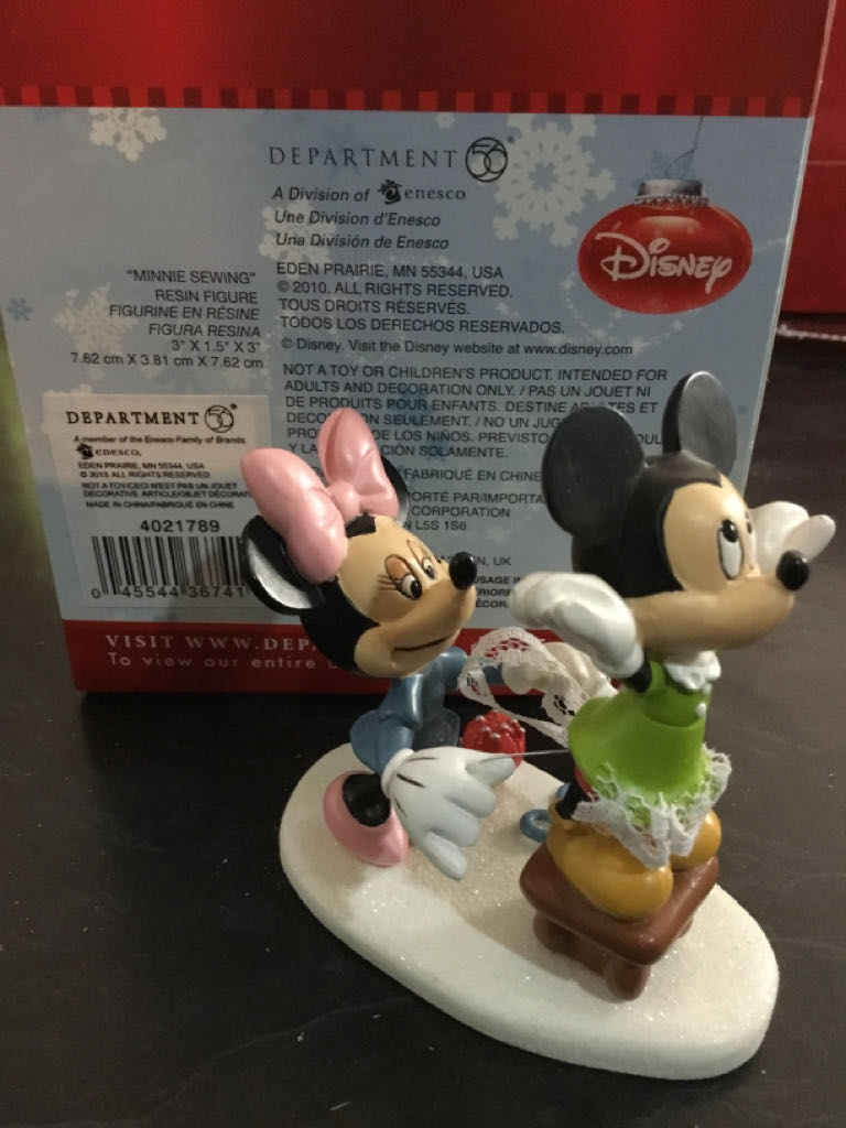Minnie Sewing - Mickey’s Merry Christmas Village (Village) ornament collectible [Barcode 045544367417] - Main Image 2