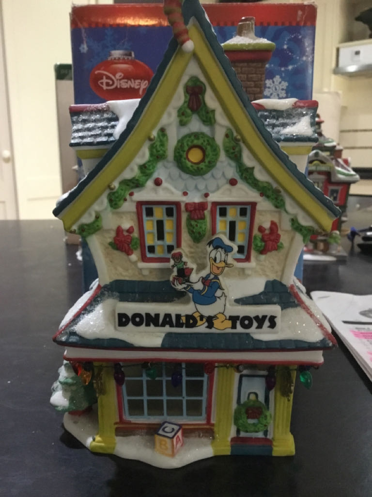 Donald’s Toy Shop - Mickey’s Merry Christmas Village (Disney) ornament collectible [Barcode 734409527263] - Main Image 2