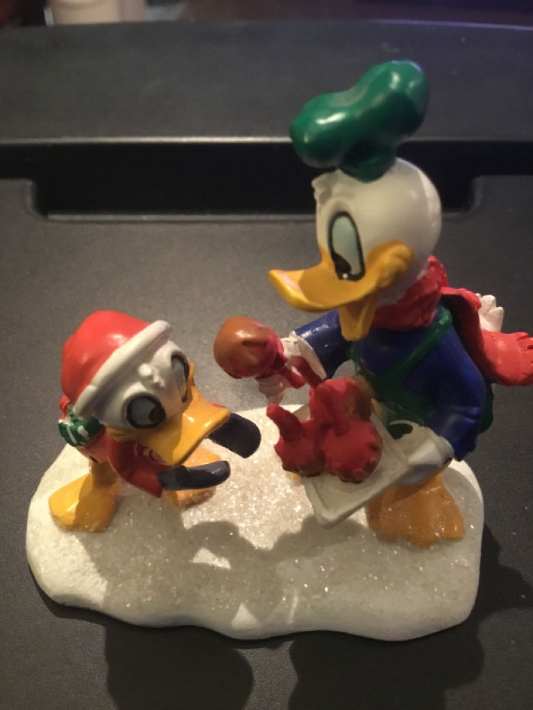 Donald Duck And Huey - Brass Key Village ornament collectible - Main Image 2