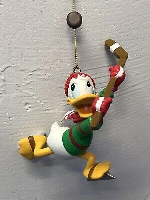 Grolier Collectibles Donald Duck Hockey - Disney (Grolier) ornament collectible - Main Image 1