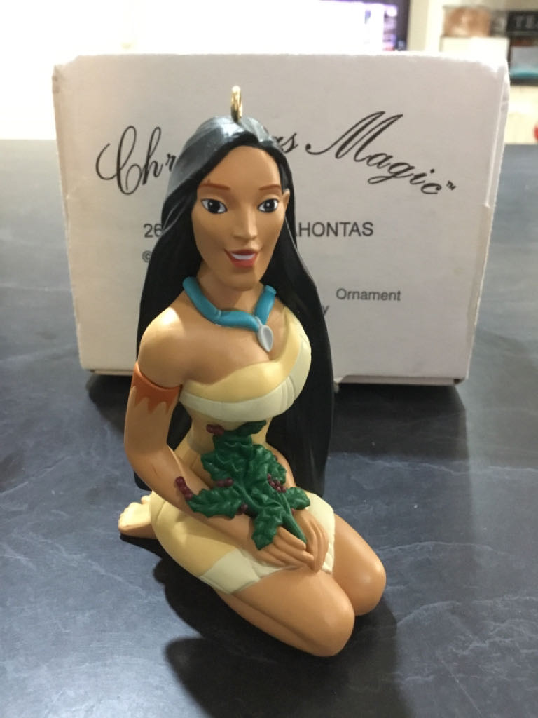 Disney A Year Of Disney Magic #1 Minnie Has A Ball