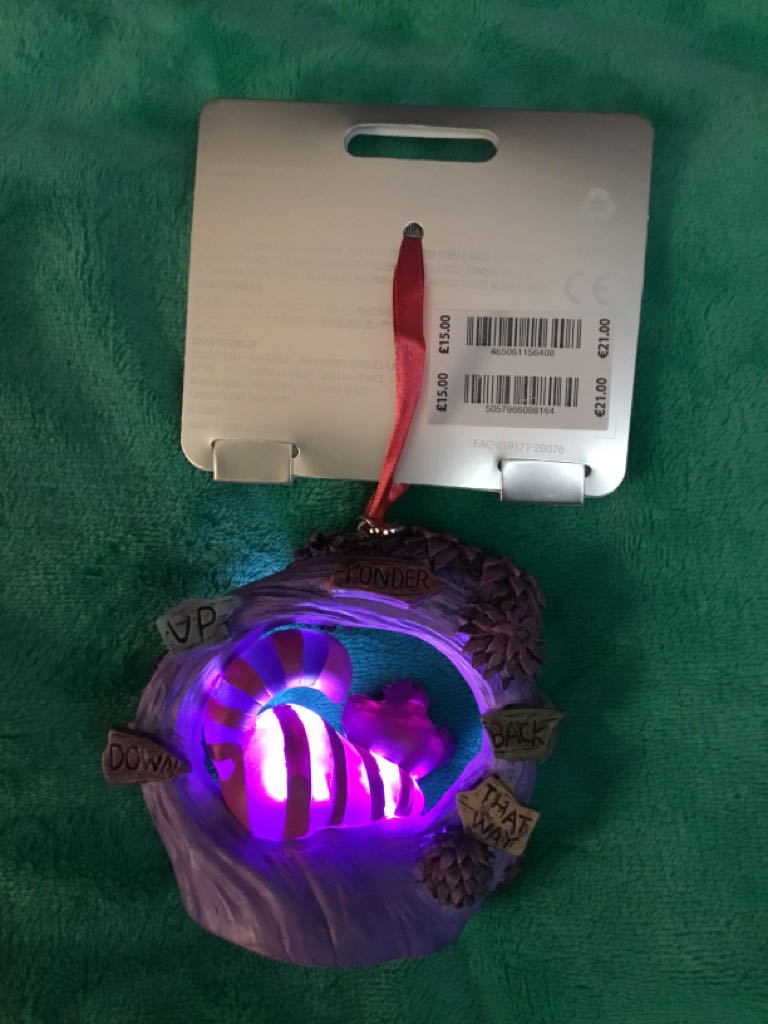Cheshire Cat Light Up - Disney Alice In Wonderland ornament collectible [Barcode 465061156408] - Main Image 2