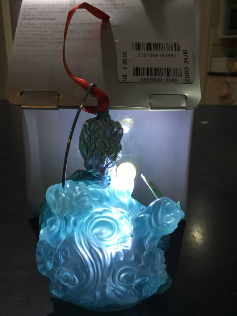 Raya And The Last Dragon - Sisu Light up - Disney Raya and the last Dragon (Raya And The Last Dragon) ornament collectible [Barcode 5057966183860] - Main Image 2