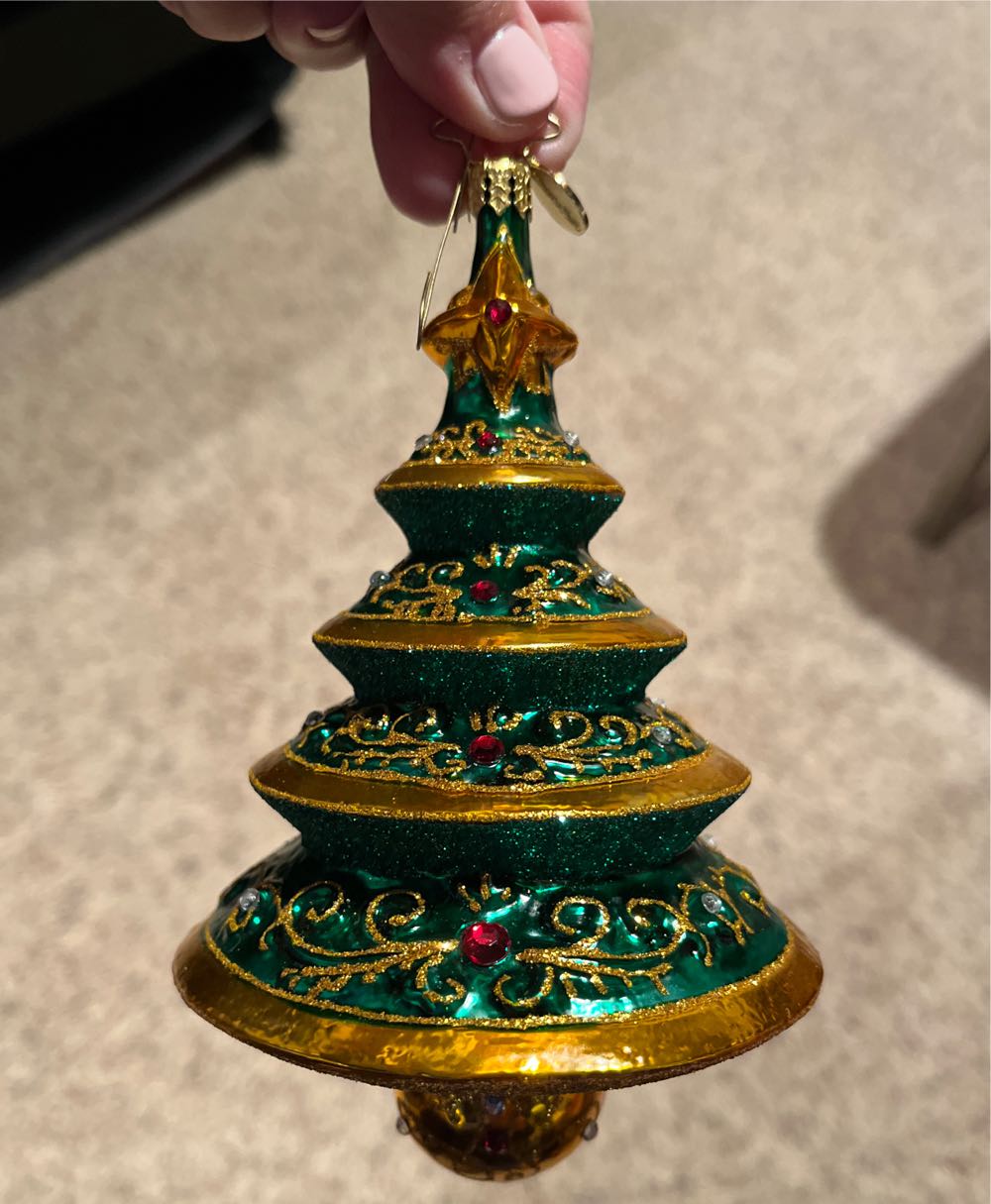 Spruce Sparkler - Tree ornament collectible - Main Image 2