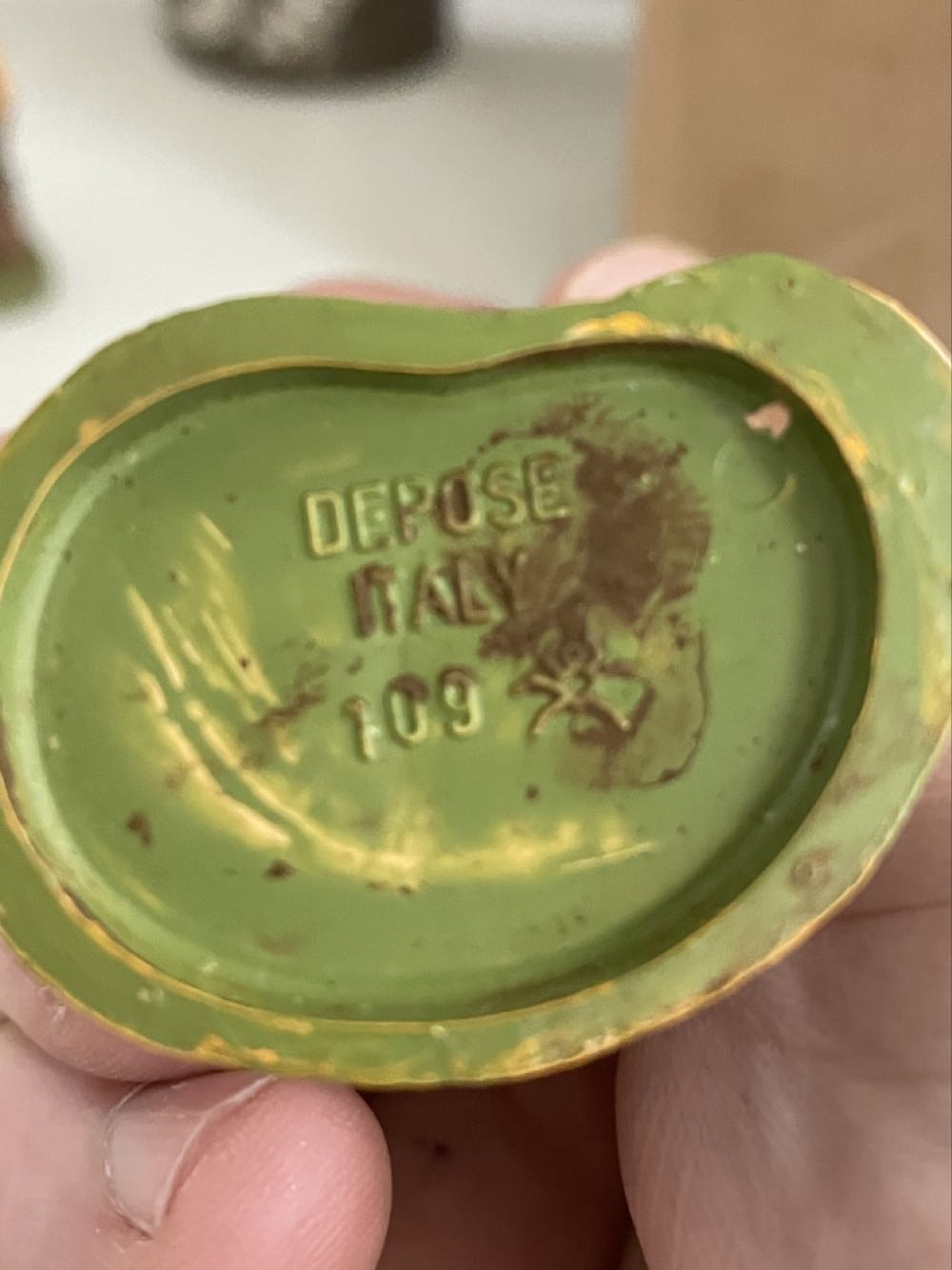 Fontanini - (Set 1) - #109 - Villager - Cooper - Cooper (Villager) ornament collectible - Main Image 3