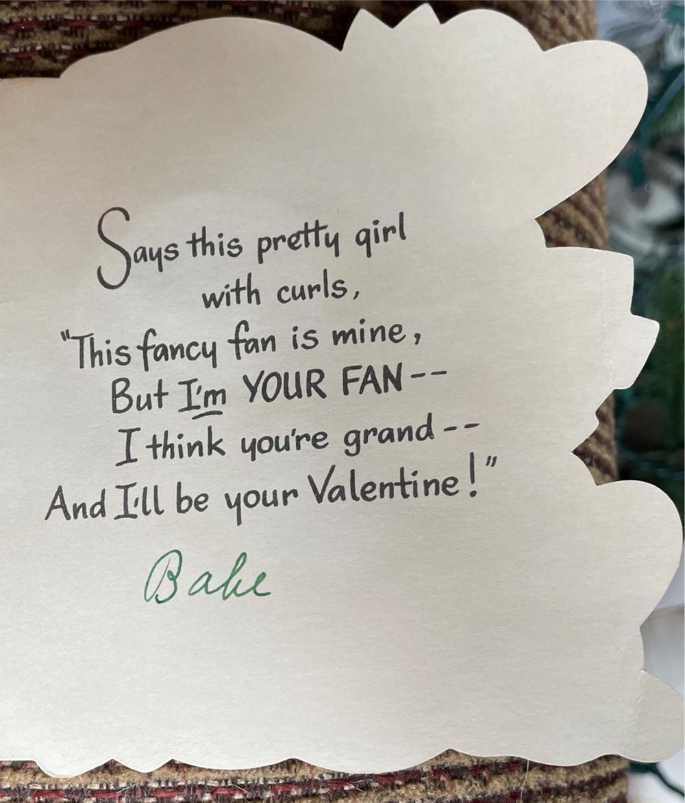 A-Meri-Card - Valentine - “Pretty Girl” - 2-5 V 1641 / 2-0 - Single Fold (Valentine) ornament collectible - Main Image 3