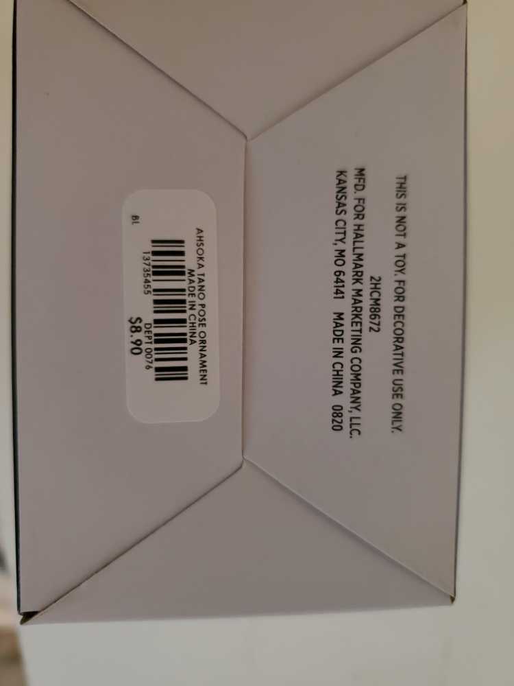 Ahsoka Tano - Star Wars: The Clone Wars ornament collectible - Main Image 3