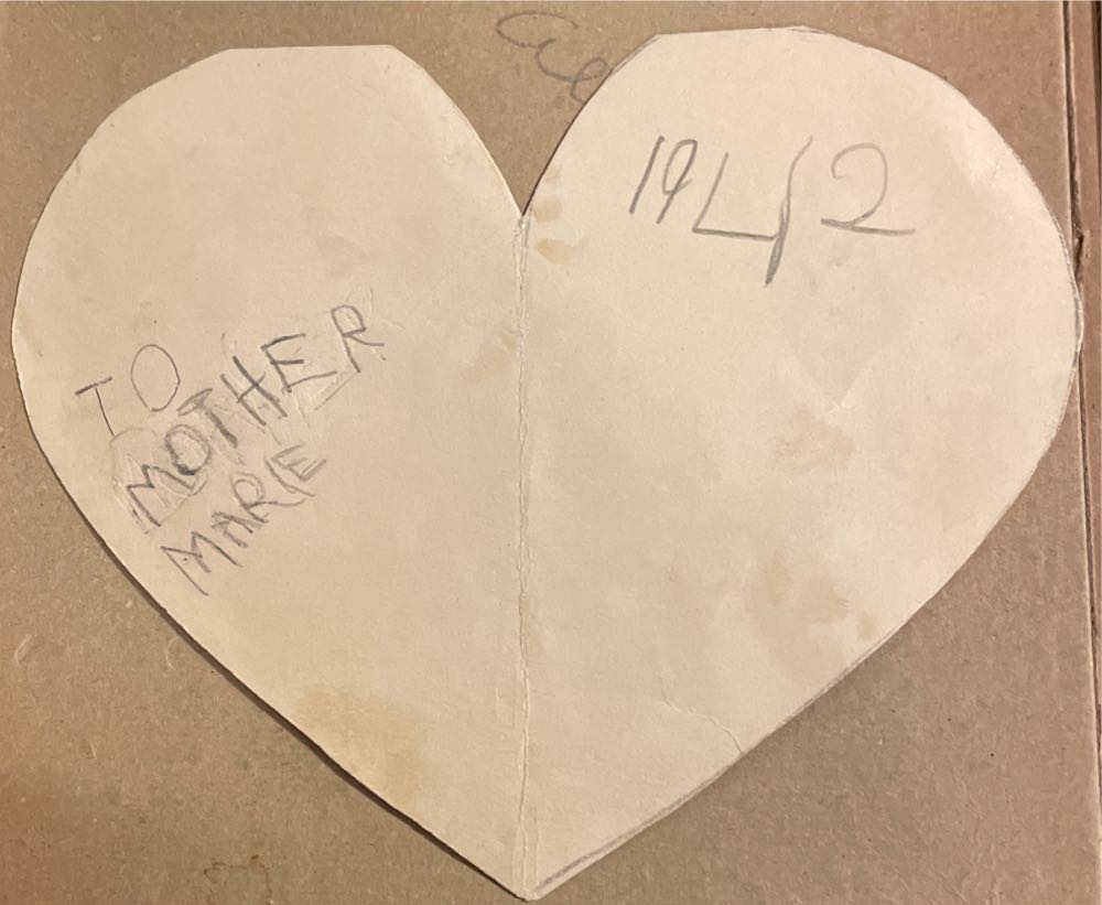 Handmade - Valentine - Cut Out Flowers - Single Fold (Valentine) ornament collectible - Main Image 3