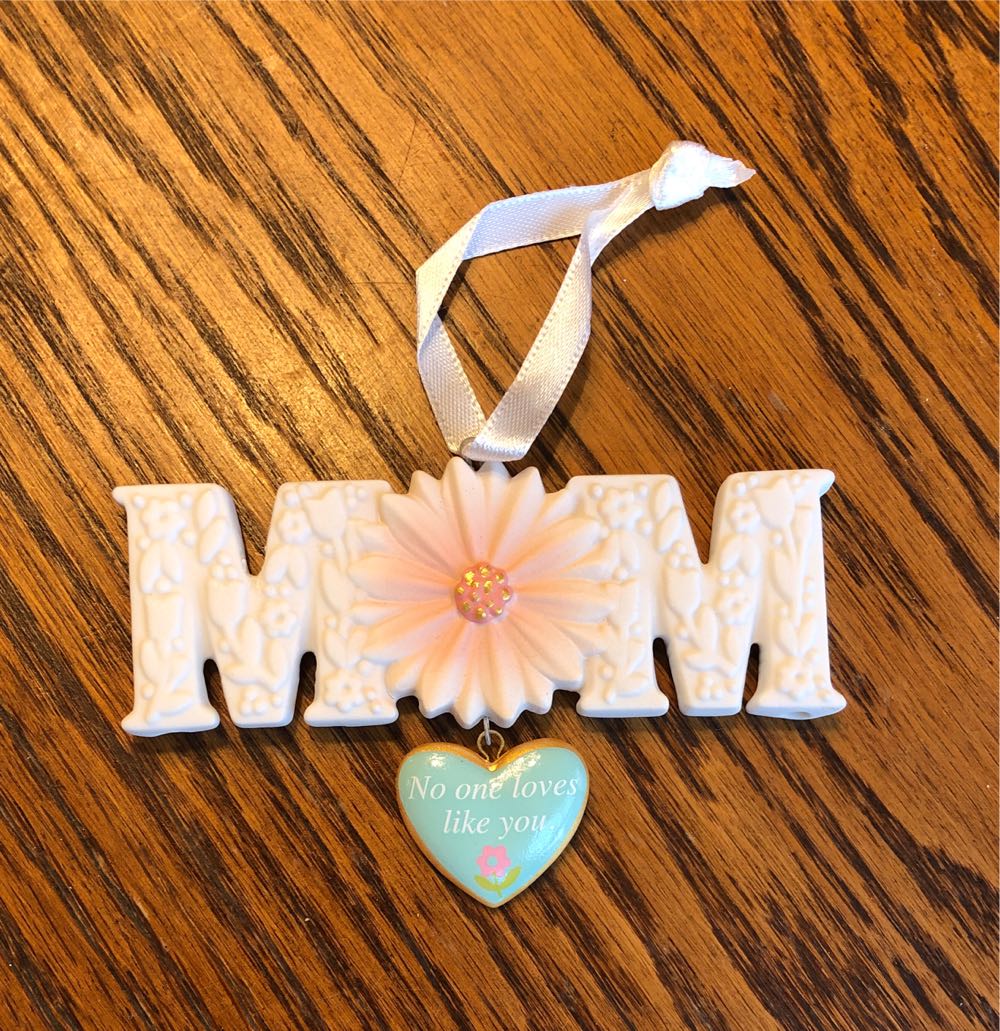 Love You Mom - None (Family) ornament collectible [Barcode 763795726578] - Main Image 2