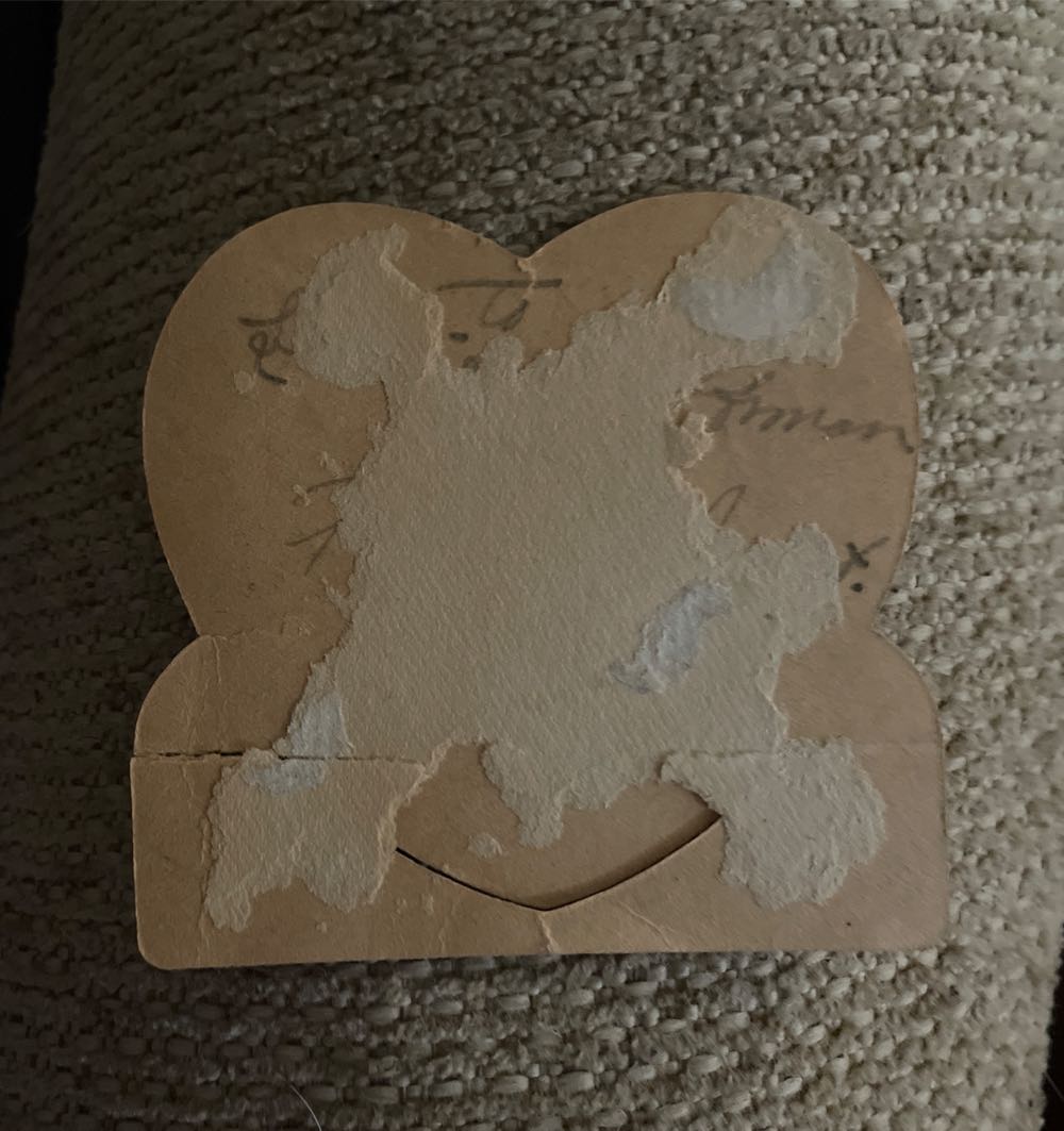 Valentine - Boy Serenading Girl - Flat (Valentine) ornament collectible - Main Image 2