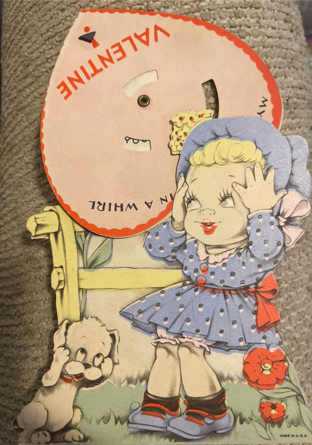 Valentine - Mechanical - Girl Holding Head. - Flat - Mechanical (Valentine) ornament collectible - Main Image 2