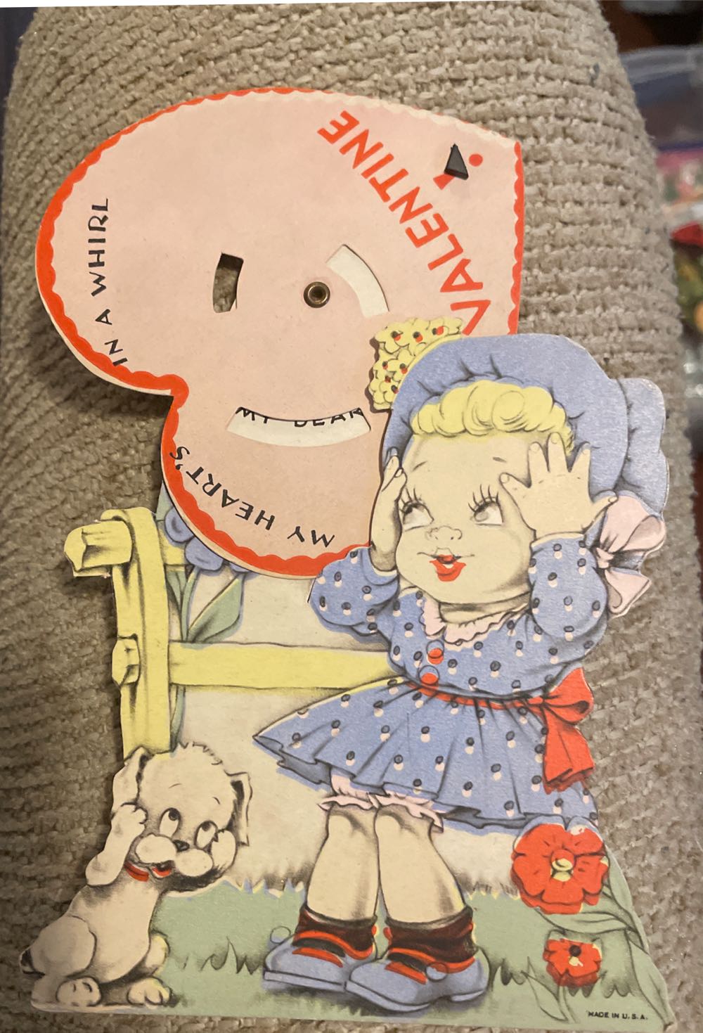 Valentine - Mechanical - Girl Holding Head. - Flat - Mechanical (Valentine) ornament collectible - Main Image 3