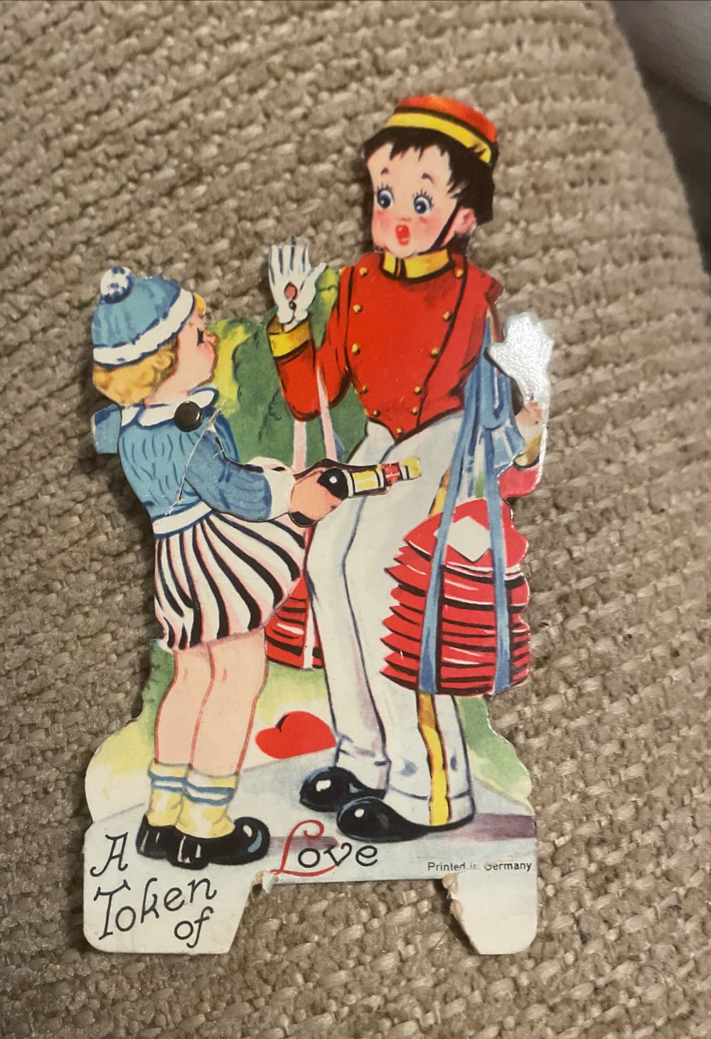 Valentine - Flat - Mechanical - Girl Holding Up Bell Hop - Mechanical (Valentine) ornament collectible - Main Image 3