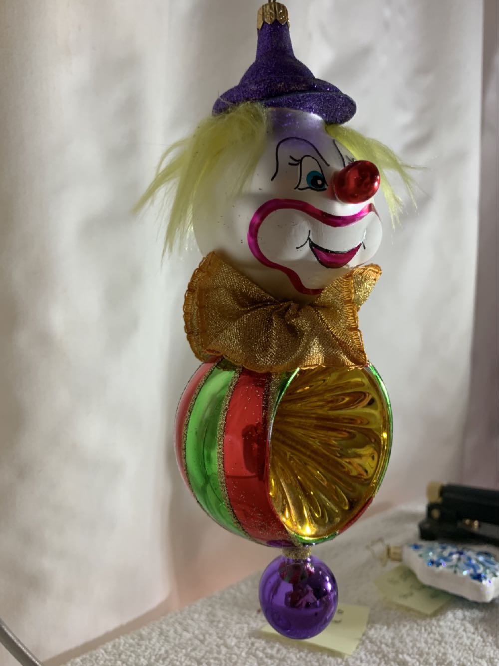 Giggles  (Circus) ornament collectible - Main Image 2