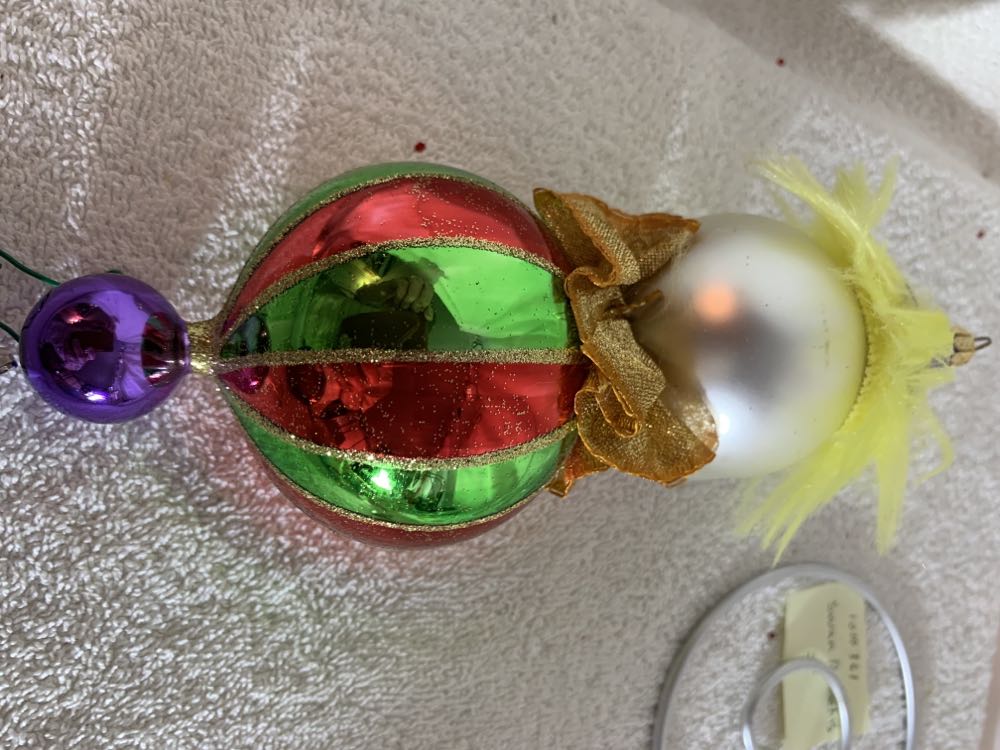 Giggles  (Circus) ornament collectible - Main Image 4