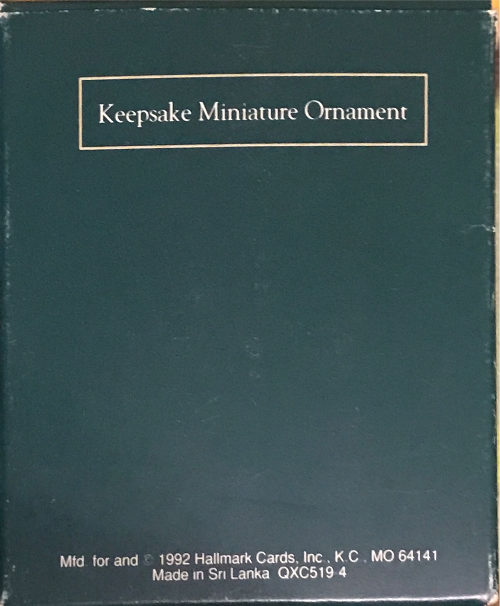 Miniature Chipmunk Parcel Service - Keepsake - Miniature (Club Ornament) ornament collectible - Main Image 3