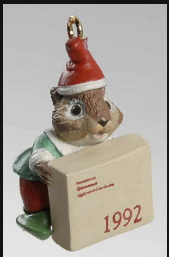 Miniature Chipmunk Parcel Service - Keepsake - Miniature (Club Ornament) ornament collectible - Main Image 4