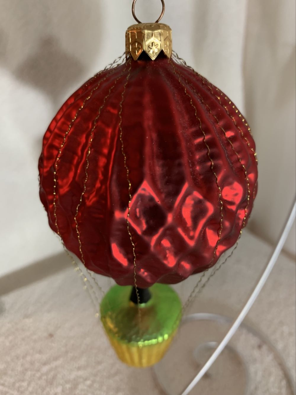 Red Balloon  (Air Balloon) ornament collectible - Main Image 4