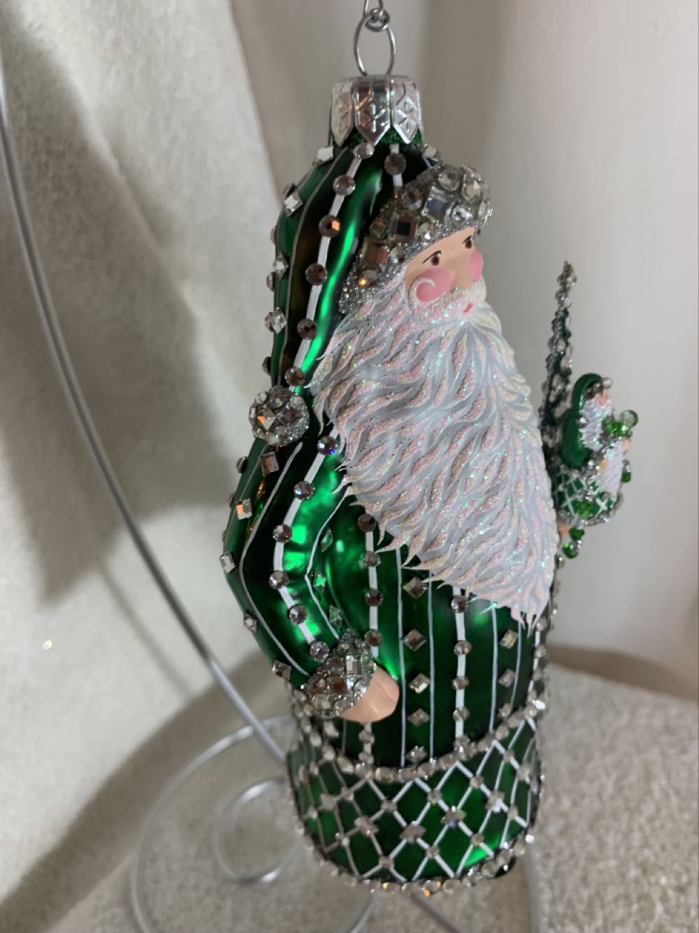 Anniversary Nicholas, Lighting The Tree, Green&Silver, Matte & Lacquered - Anniversary (Christmas Tree Ornament) ornament collectible - Main Image 2