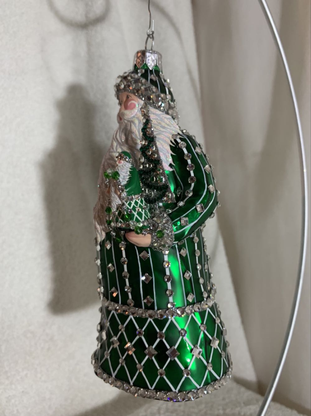 Anniversary Nicholas, Lighting The Tree, Green&Silver, Matte & Lacquered - Anniversary (Christmas Tree Ornament) ornament collectible - Main Image 3