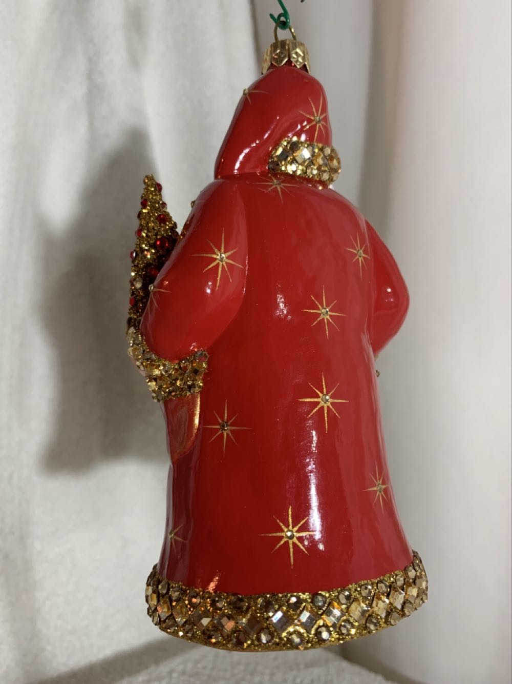 Charmant Noel, Red & Gold  (Santa) ornament collectible - Main Image 4