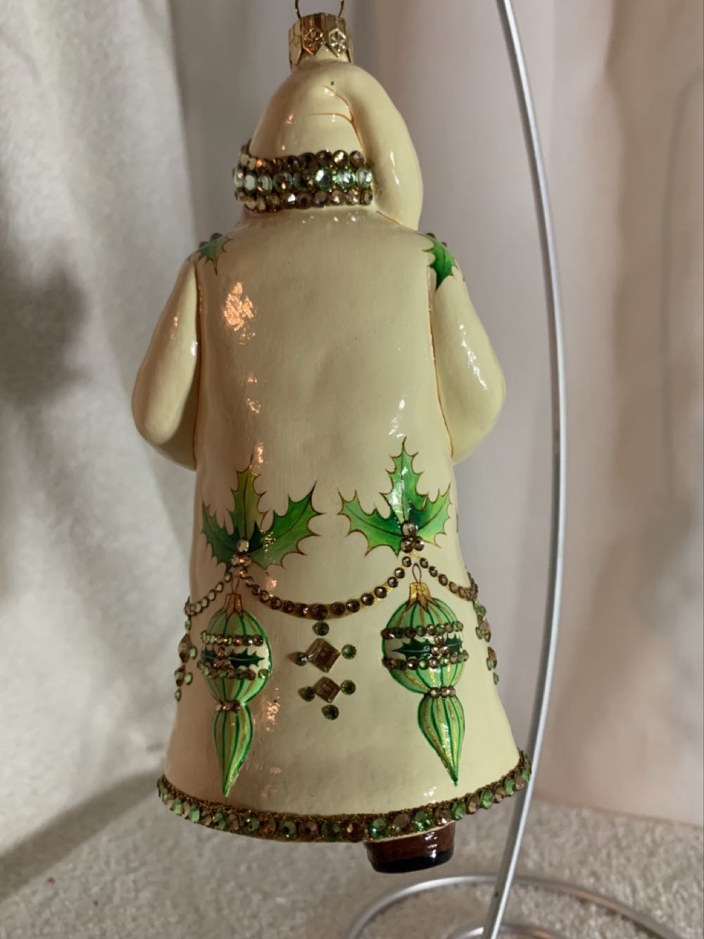 Decorating! Crème Green & Gold - Decorating! (Santa) ornament collectible - Main Image 4