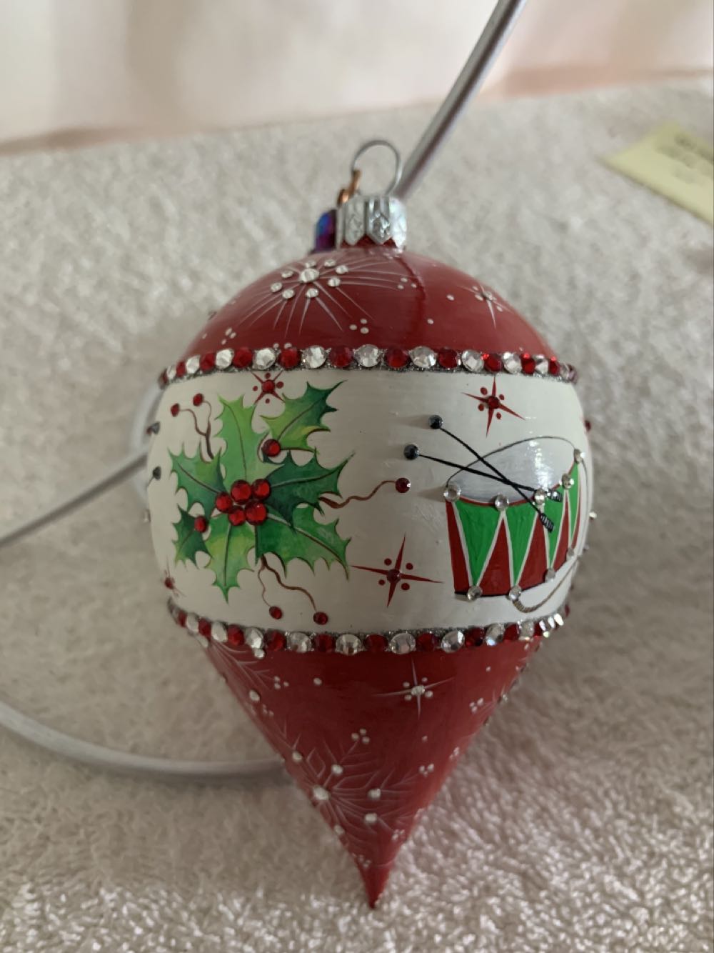 Courtauld Reflector, Red & Green with Holly - Courtauld Reflector (Christmas Tree Ornament) ornament collectible - Main Image 4